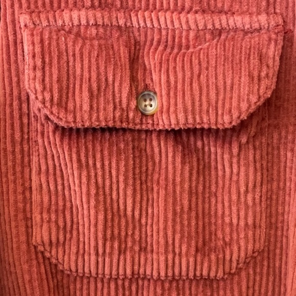 Billabong Top - Picture 6 of 14